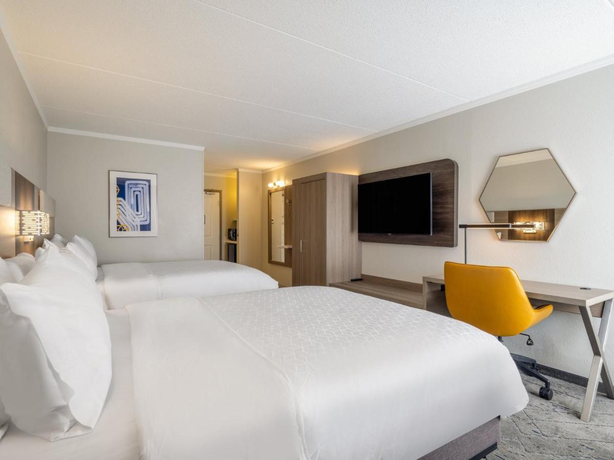 Holiday Inn Express & Suites Greensboro - I-40 Atwendover By Ihg Zewnętrze zdjęcie