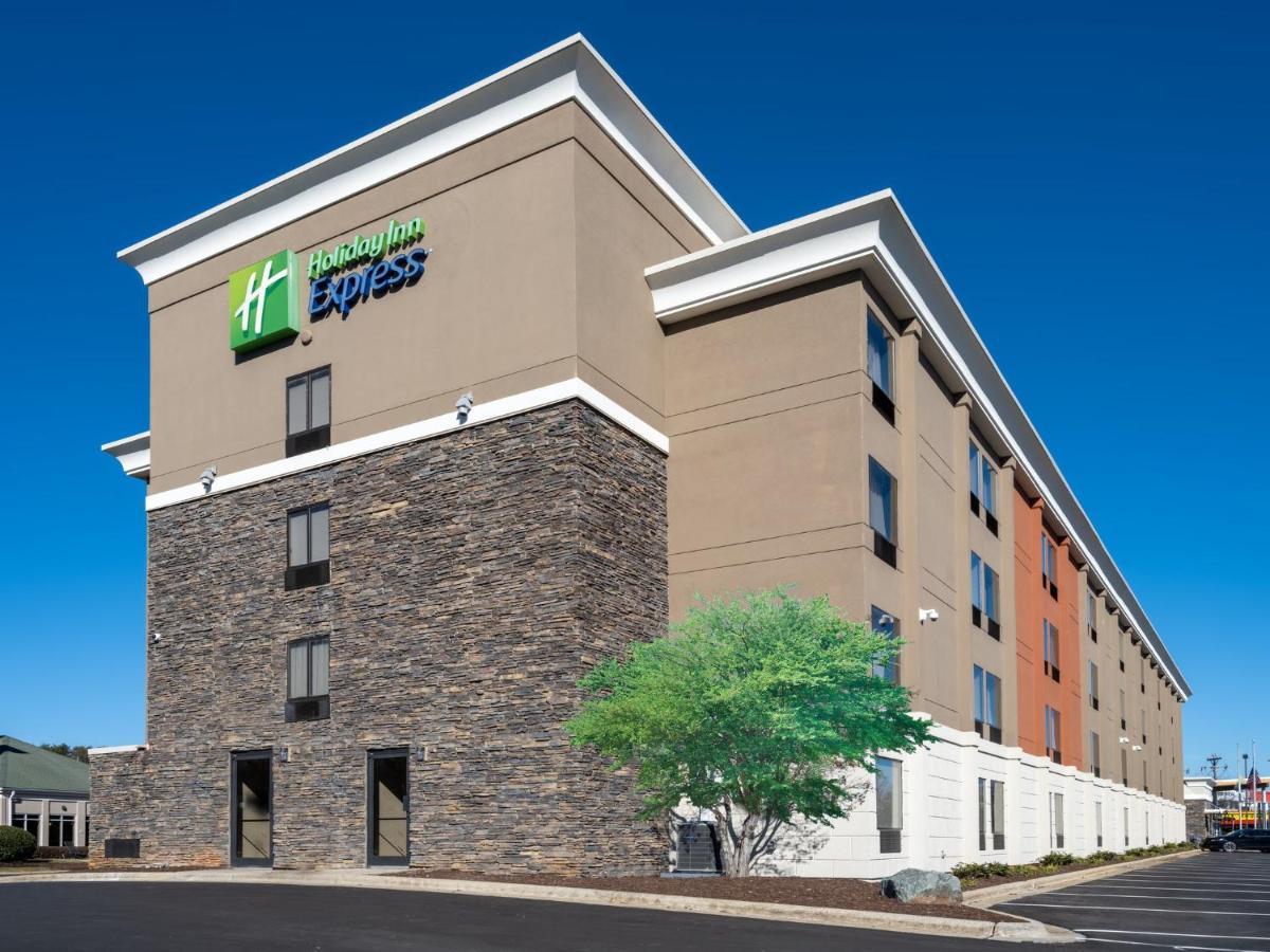 Holiday Inn Express & Suites Greensboro - I-40 Atwendover By Ihg Zewnętrze zdjęcie