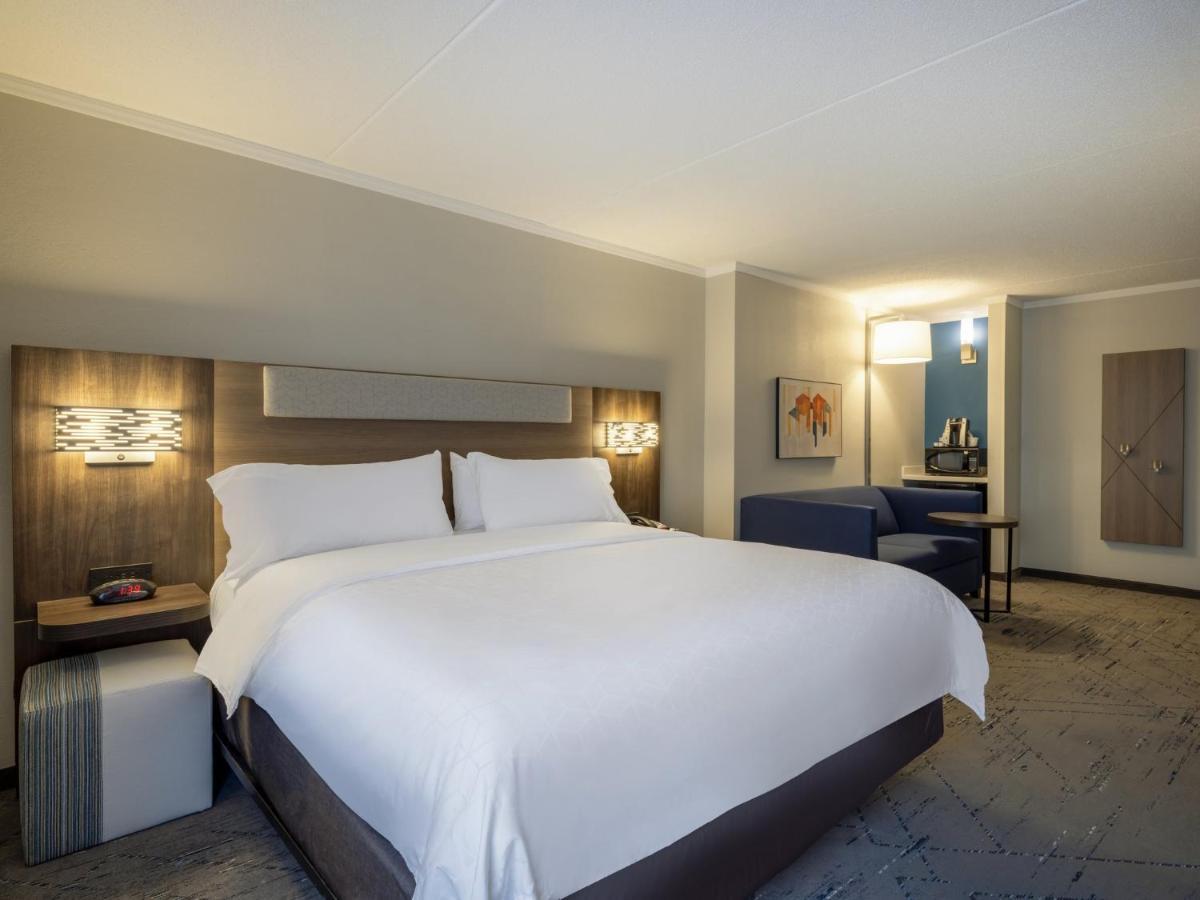 Holiday Inn Express & Suites Greensboro - I-40 Atwendover By Ihg Zewnętrze zdjęcie