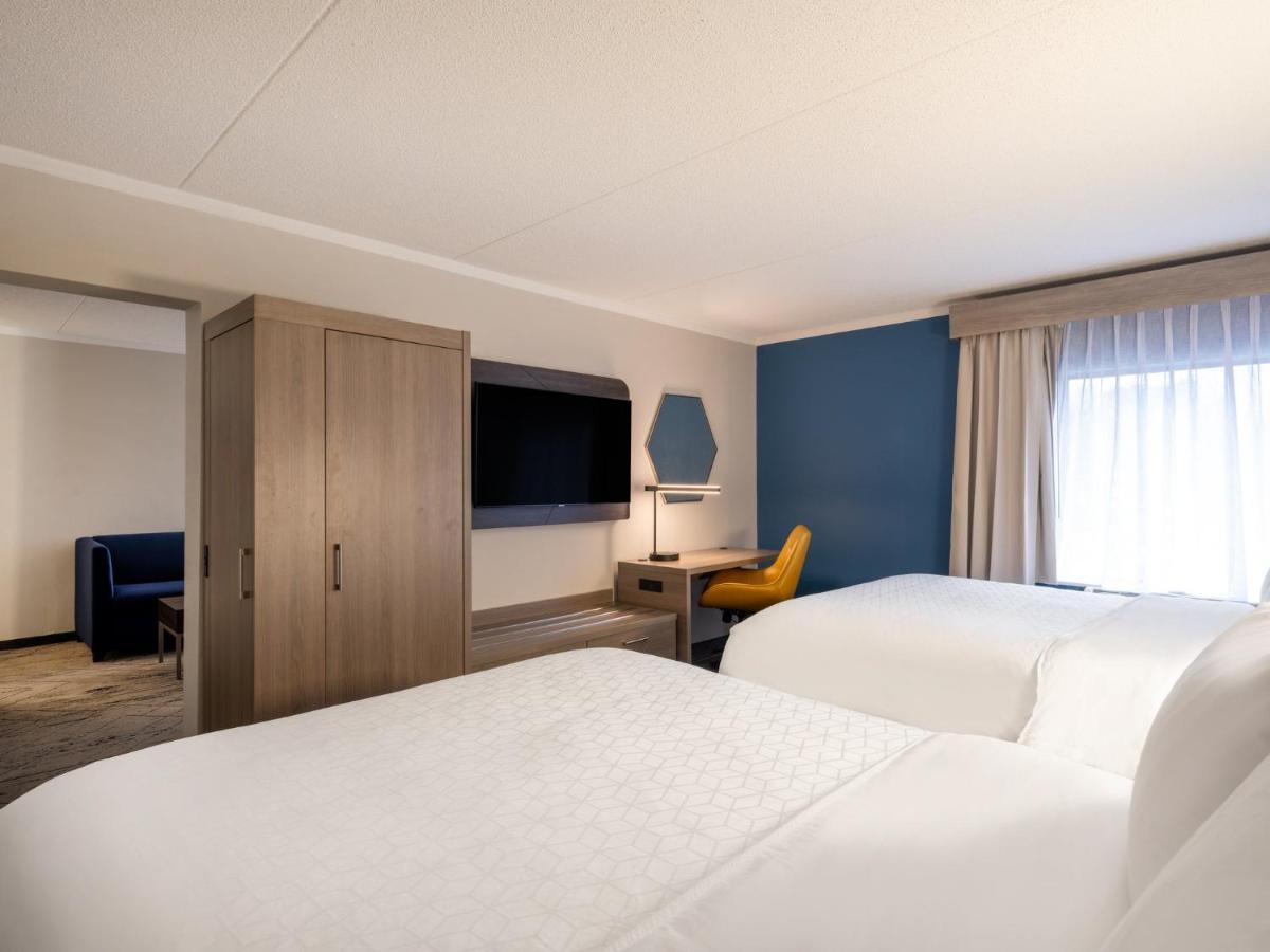Holiday Inn Express & Suites Greensboro - I-40 Atwendover By Ihg Zewnętrze zdjęcie