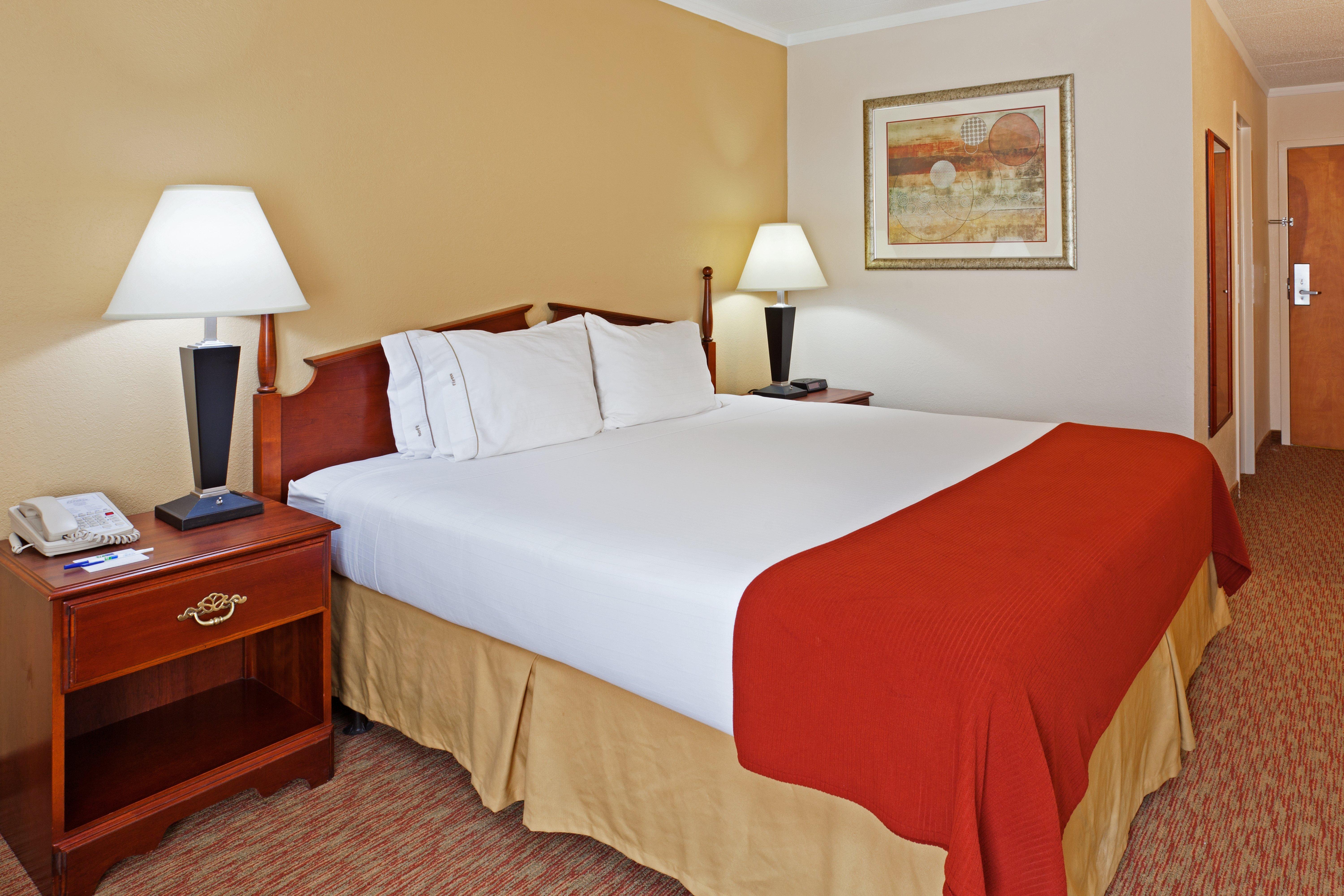 Holiday Inn Express & Suites Greensboro - I-40 Atwendover By Ihg Zewnętrze zdjęcie